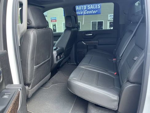 Used 2022 GMC Sierra 2500 Denali w/ Denali Ultimate Package AWD/4WD image 31