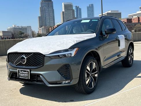 New 2026 Volvo XC60 B5 Plus w/ Climate Package AWD/4WD image 5