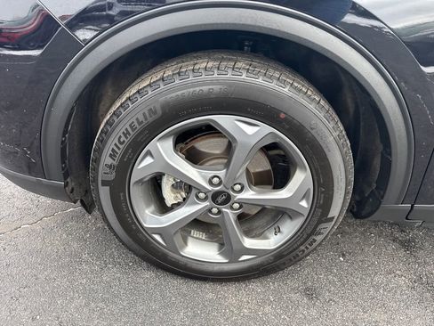 Used 2025 Ford Escape ST-Line w/ Equipment Group 301A image 21