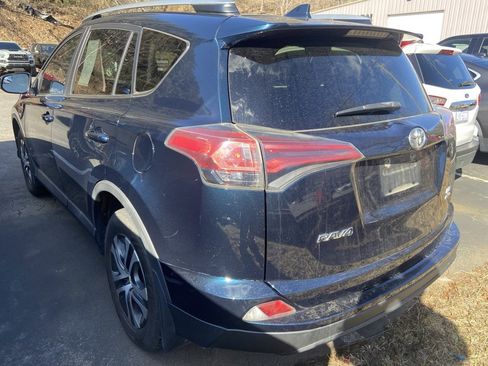 Used 2017 Toyota RAV4 LE image 2