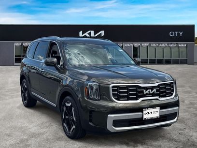 Certified 2023 Kia Telluride S w/ S Sunroof Package