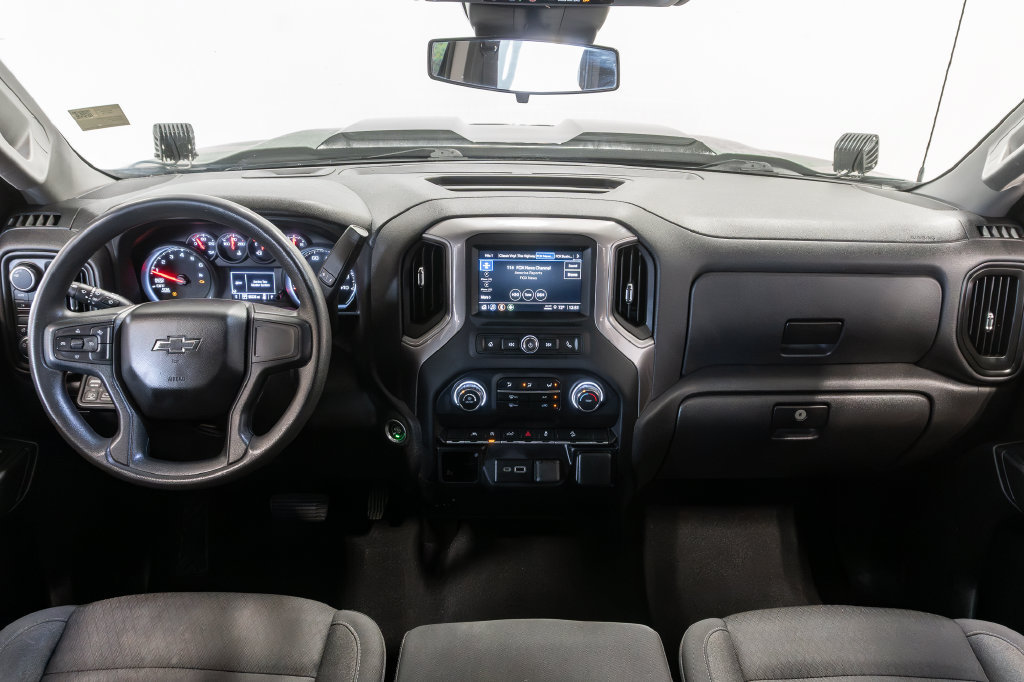 Used 2022 Chevrolet Silverado 1500 Custom Trail Boss AWD/4WD image 23
