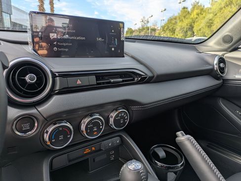 New 2025 MAZDA MX-5 Miata Grand Touring image 15