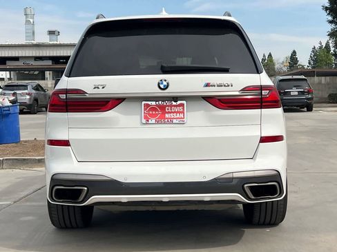 Used 2020 BMW X7 M50i image 8