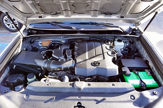 Used 2014 Toyota 4Runner SR5 Premium AWD/4WD image 15