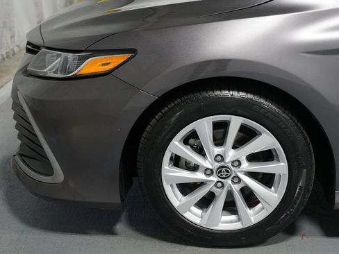 Certified 2023 Toyota Camry LE FWD image 5