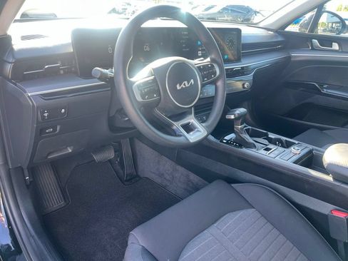 Used 2025 Kia K5 LXS FWD image 29