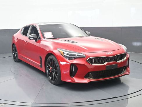 Used 2023 Kia Stinger GT2 AWD/4WD image 9