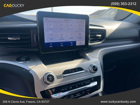 Used 2020 Ford Explorer XLT image 15