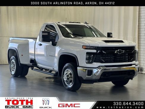 Certified 2025 Chevrolet Silverado 3500 W/T AWD/4WD image 1