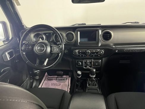 Used 2021 Jeep Wrangler Unlimited Sport AWD/4WD image 21
