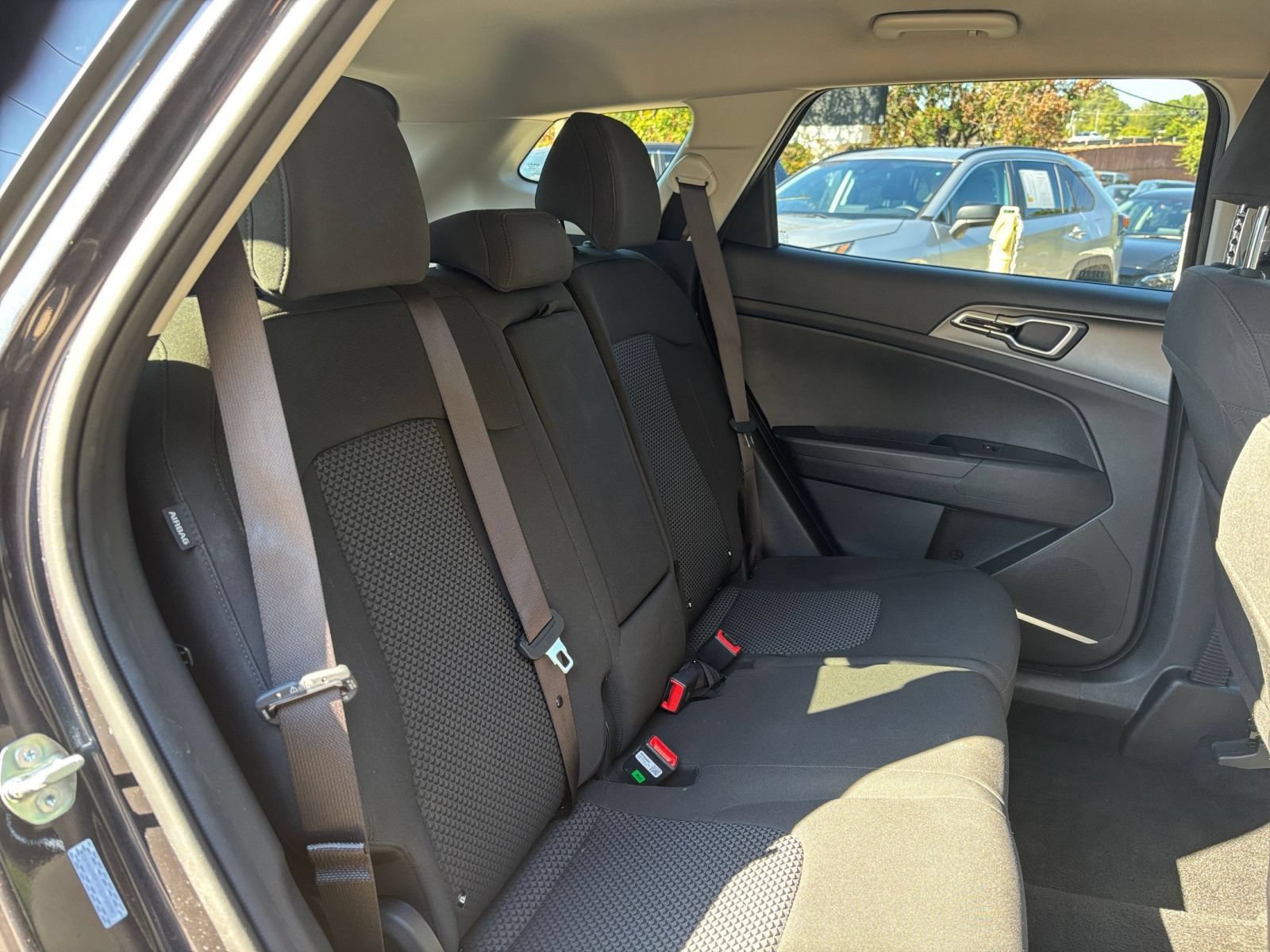Used 2026 Kia Sportage LX FWD image 36