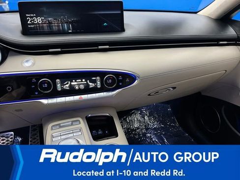 Used 2022 Genesis GV70 3.5T Sport w/ Sport Advanced Package image 17