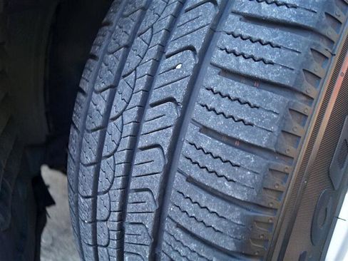 Used 2016 Land Rover Range Rover HSE image 27