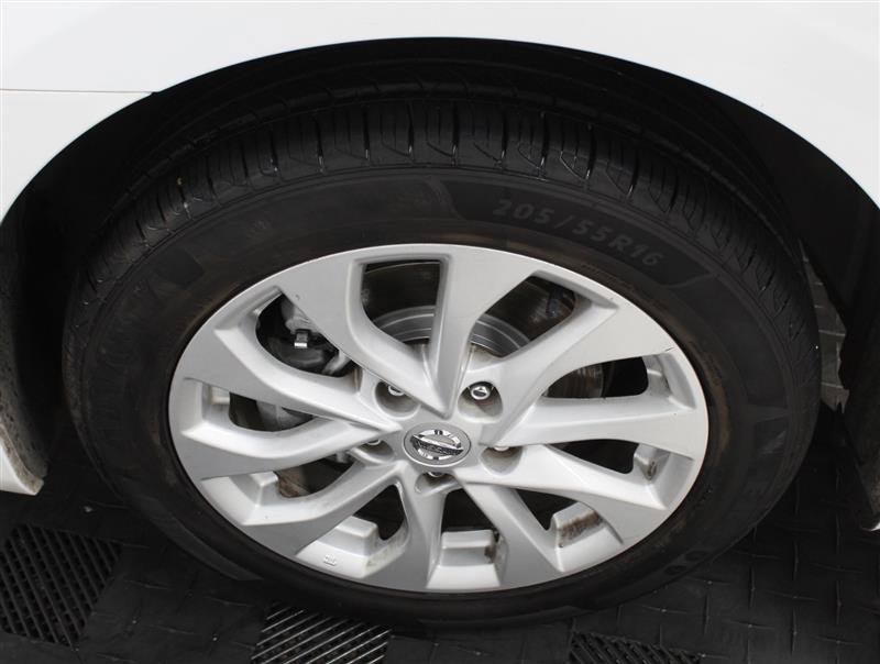 Used 2018 Nissan Sentra SV FWD image 19