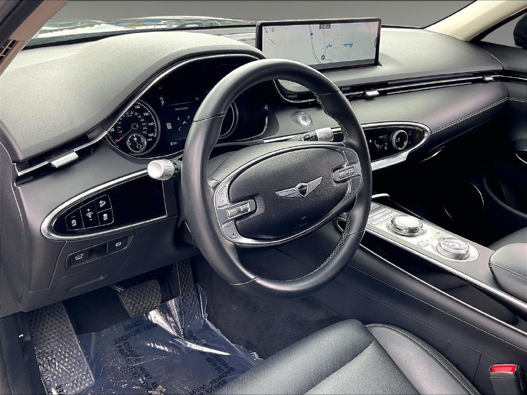 Used 2025 Genesis GV70 2.5T AWD/4WD image 8