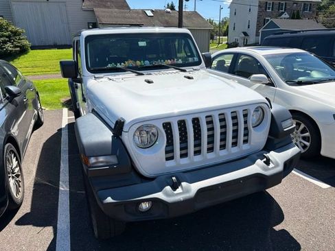 Used 2019 Jeep Wrangler Unlimited Sport S AWD/4WD image 17