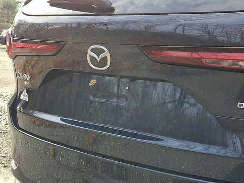 Used 2024 MAZDA CX-90 3.3 Turbo w/ Preferred Plus image 17