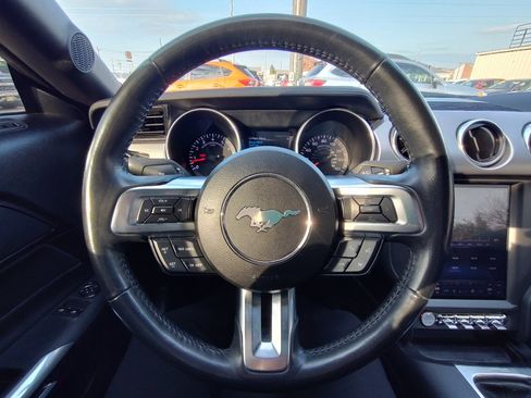 Used 2018 Ford Mustang GT image 29