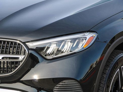 New 2026 Mercedes-Benz GLC 300 4MATIC image 8