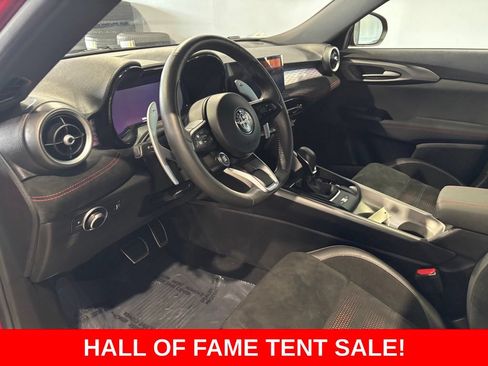 Used 2024 Alfa Romeo Tonale Veloce w/ Active Assist Package AWD/4WD image 10