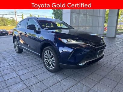 Certified 2021 Toyota Venza XLE w/ Softex Package