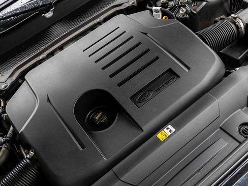 Used 2022 Land Rover Range Rover Sport SE image 31