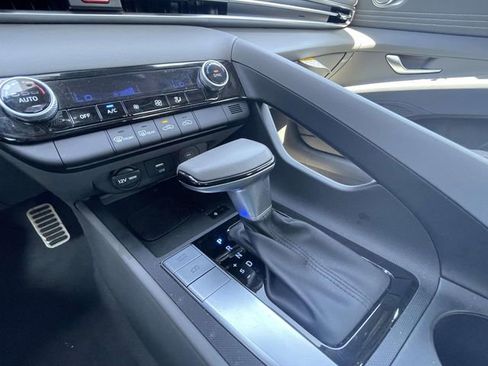 Certified 2025 Hyundai Elantra Sport w/ Cargo Package FWD image 30