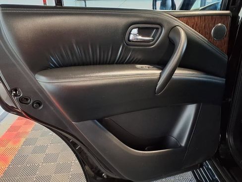 Used 2019 Nissan Armada SL w/ Premium Package image 17