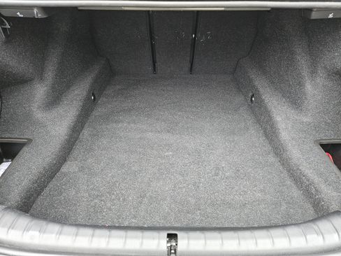 Used 2021 BMW 530i w/ Convenience Package image 34