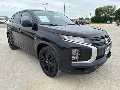 Used 2025 Mitsubishi Outlander Sport LE AWD/4WD image 7