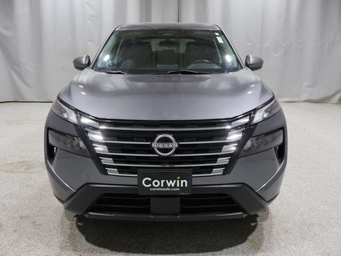 Used 2024 Nissan Rogue SV AWD/4WD image 7