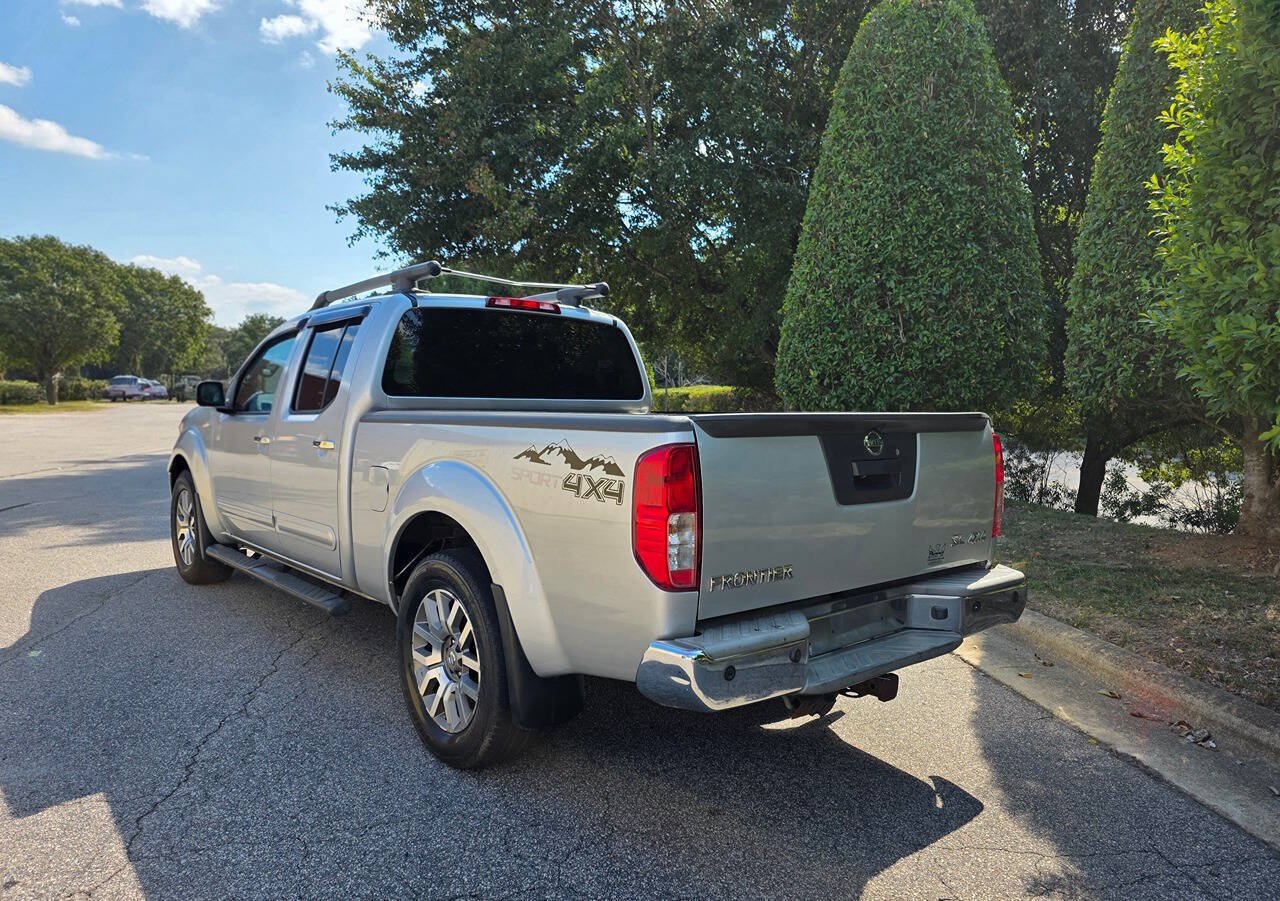 Used 2013 Nissan Frontier SL w/ Moonroof Pkg AWD/4WD image 3