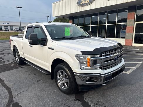 Used 2019 Ford F150 XLT w/ Equipment Group 302A Luxury AWD/4WD image 4