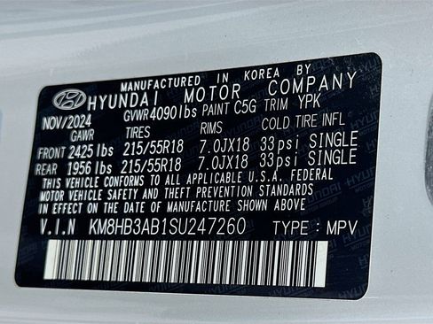 Certified 2025 Hyundai Kona SEL image 31