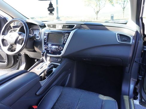 Used 2020 Nissan Murano Platinum w/ Cargo Package image 30