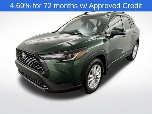 Used 2024 Toyota Corolla Cross LE image 4