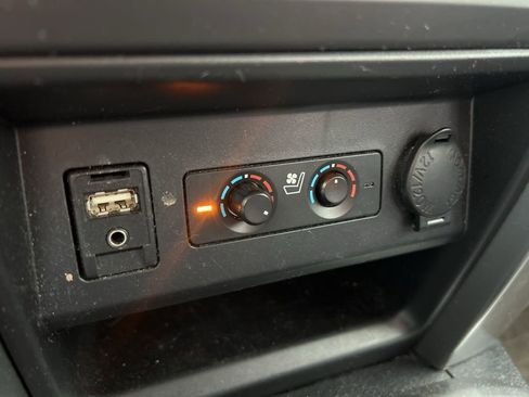 Used 2016 Toyota 4Runner Limited image 16