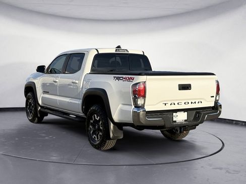 Used 2022 Toyota Tacoma TRD Off-Road image 5