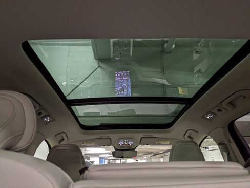 New 2026 Volvo XC60 B5 Ultra w/ Protection Package Premier image 13