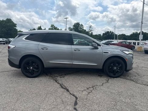 Certified 2023 Buick Enclave Essence w/ Sport Touring Edition FWD image 5