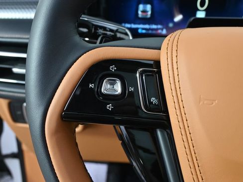 New 2026 Lincoln Aviator Black Label AWD/4WD image 33