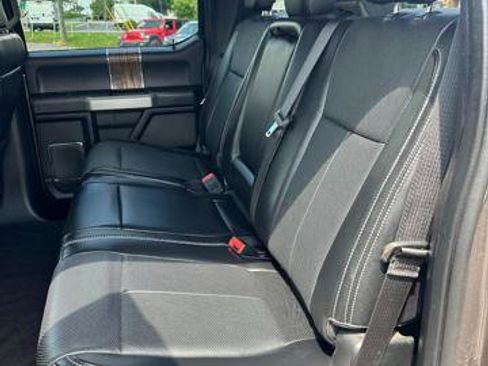 Used 2018 Ford F150 Lariat w/ Trailer Tow Package image 4