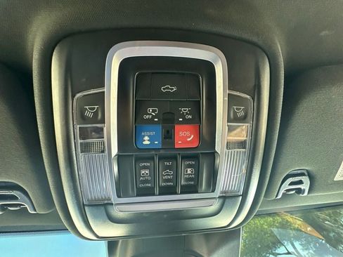 Used 2024 RAM 3500 Limited w/ Safety Group AWD/4WD image 21