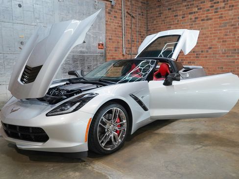 Used 2014 Chevrolet Corvette Stingray Coupe w/ 3LT Preferred Equipment Group RWD image 25