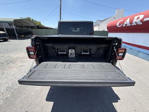 Used 2020 Jeep Gladiator Rubicon AWD/4WD image 25
