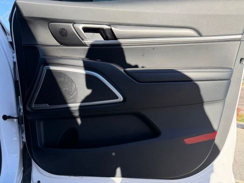 Used 2024 Kia Telluride S w/ S Sunroof Package image 28