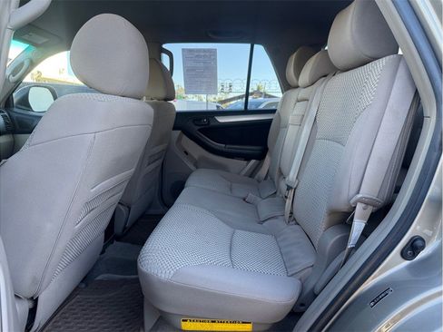 Used 2008 Toyota 4Runner SR5 image 18