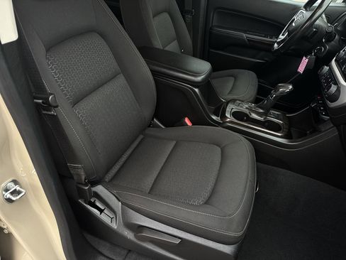 Certified 2022 GMC Canyon Elevation image 26