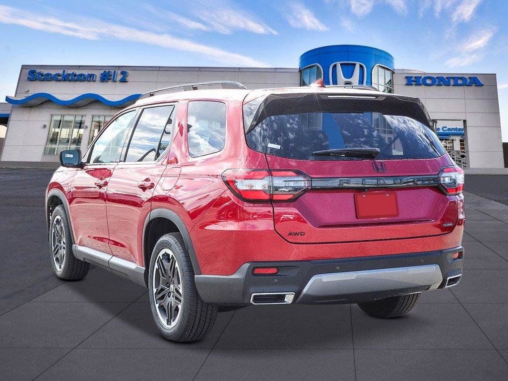 New 2026 Honda Pilot image 2